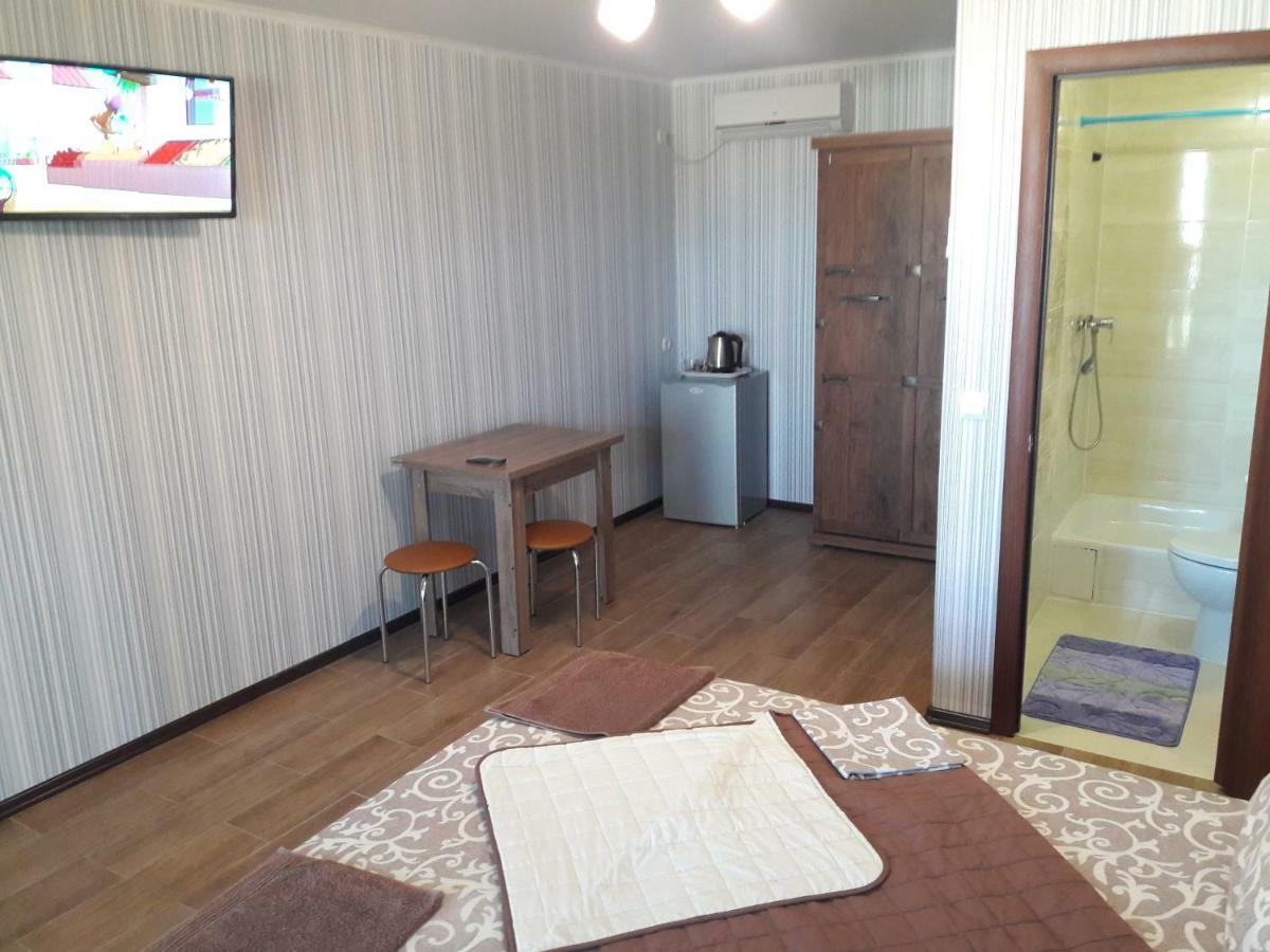 Solnechnaia Dacha Lejlighedshotel Zatoka Eksteriør billede