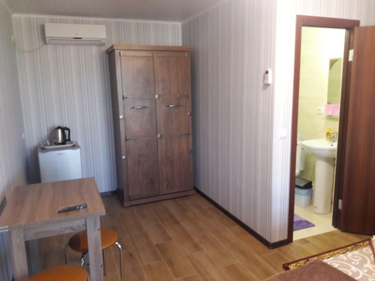 Solnechnaia Dacha Lejlighedshotel Zatoka Eksteriør billede