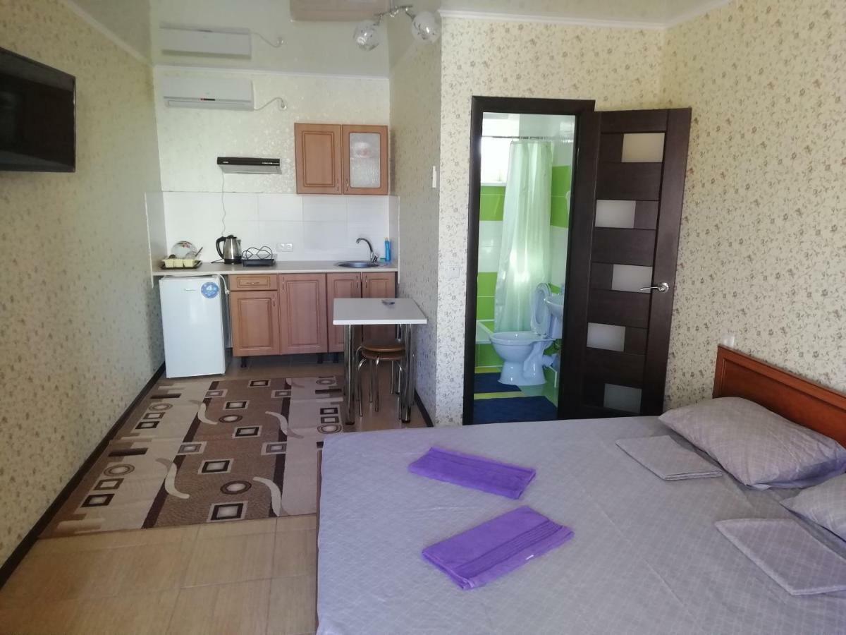 Solnechnaia Dacha Lejlighedshotel Zatoka Værelse billede